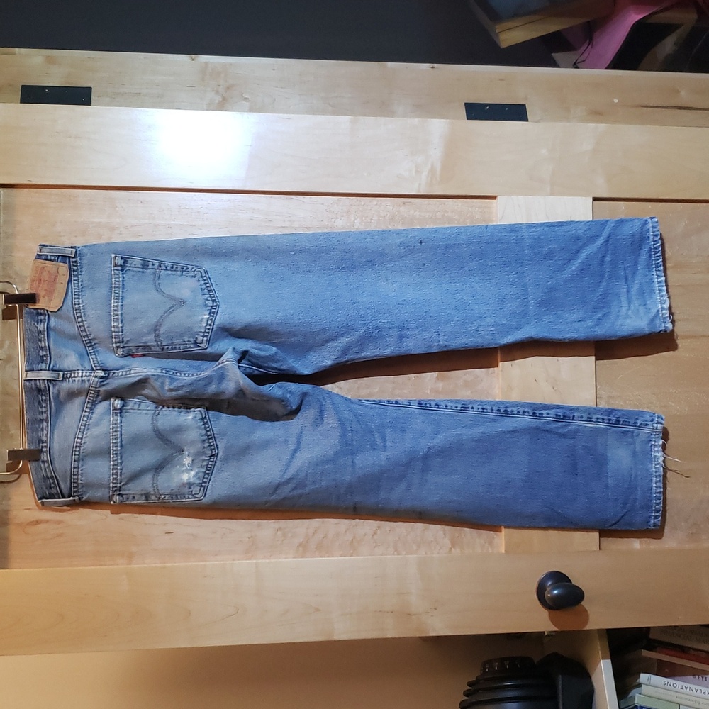 😎🤩Levi's Blue Straight Jeans with Vintage Distressing - Picture 7 of 12